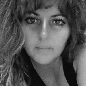 Meet your Posher, Teresa